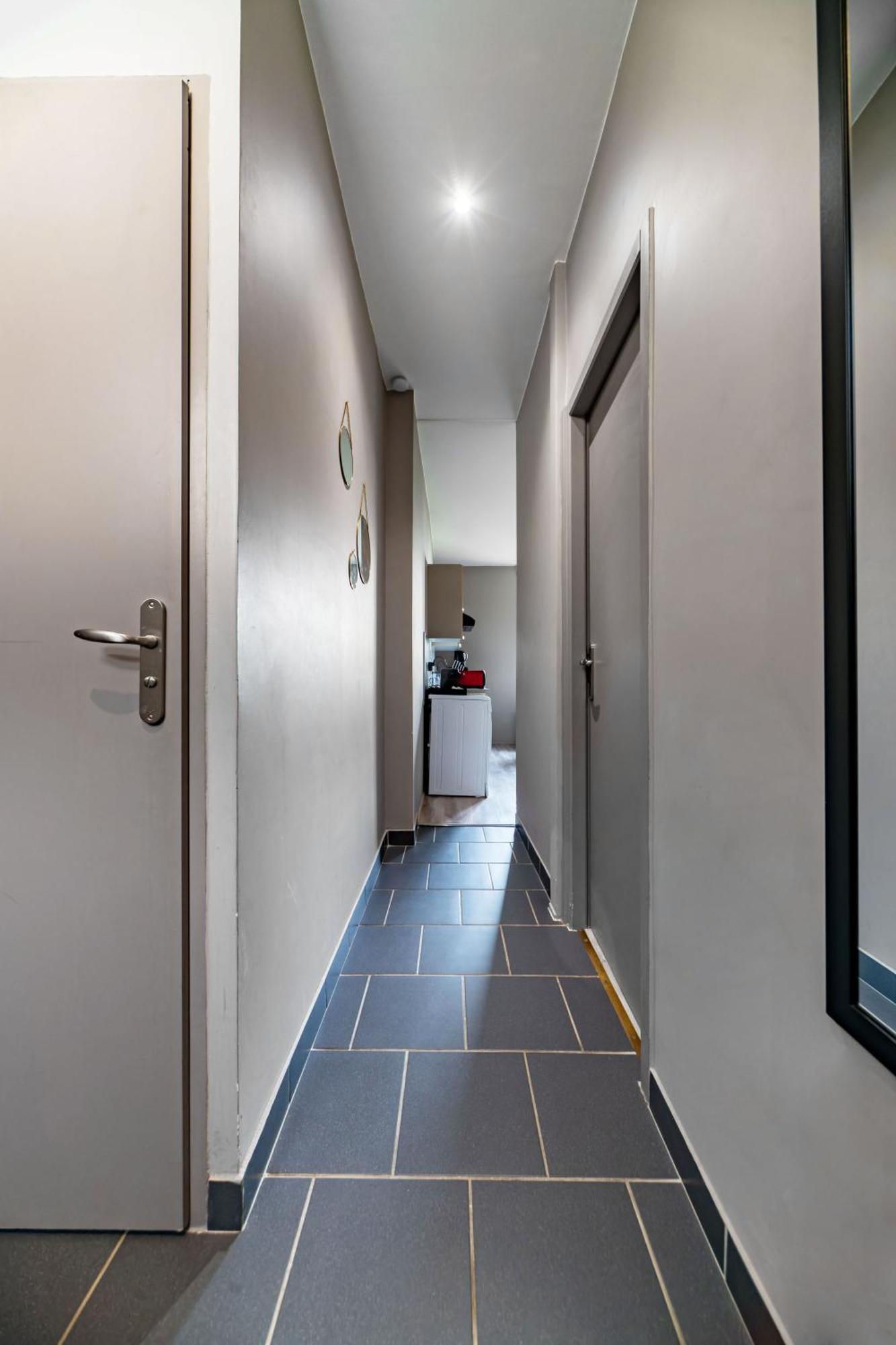 Le Vizier - Appartement Design Avec Parking En Centre Ville 비시 외부 사진
