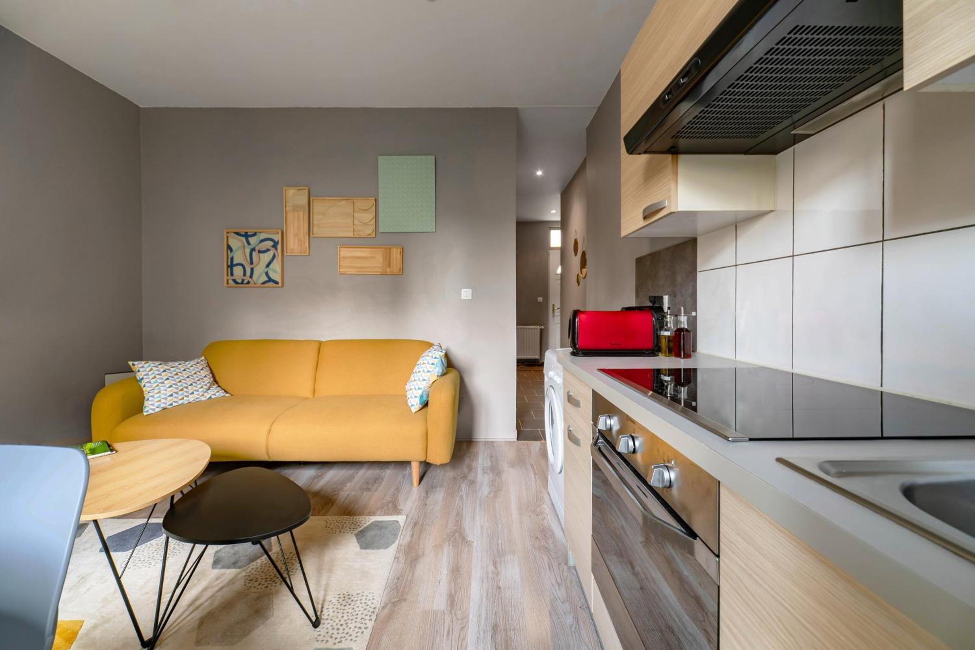Le Vizier - Appartement Design Avec Parking En Centre Ville 비시 외부 사진